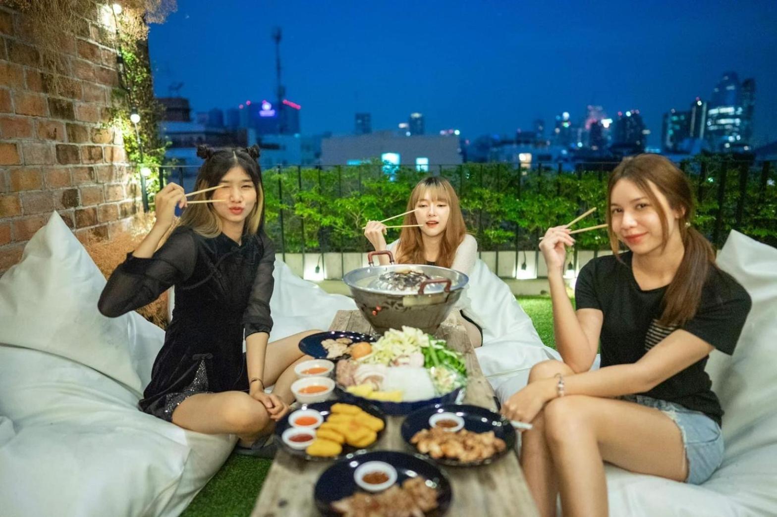 Hostel The Local Ari Bangkok Exteriér fotografie